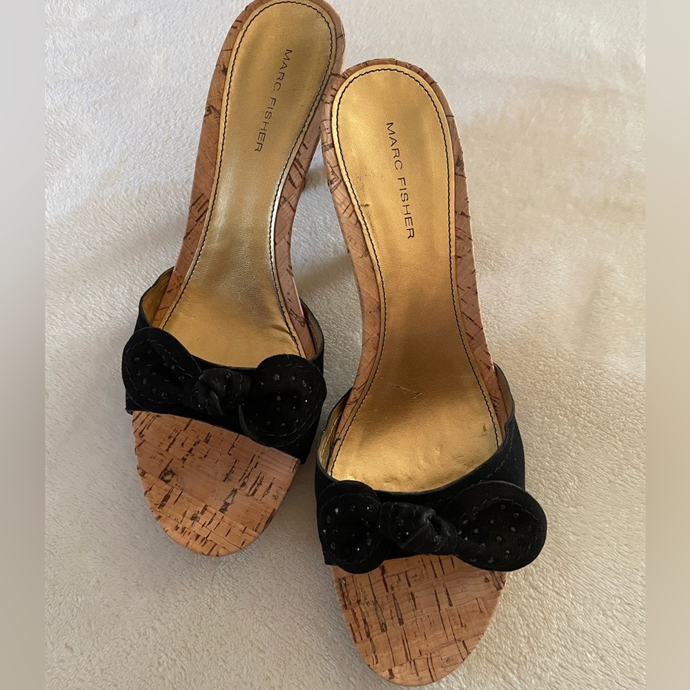 Marc Fisher Black Bow Heels Size 9.5